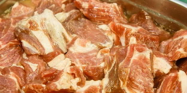 шашлык из свинины с овощами