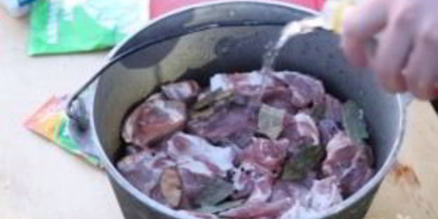 шашлык из свинины с уксусом