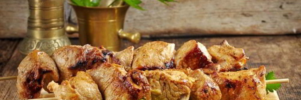 Шашлык из свинины в луковом маринаде