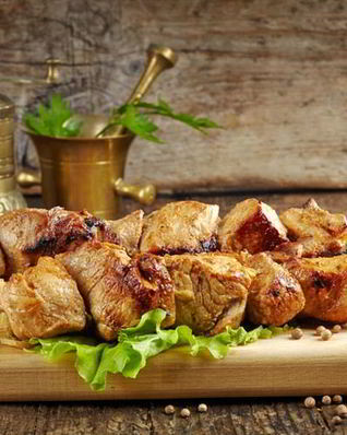 Шашлык из свинины в луковом маринаде