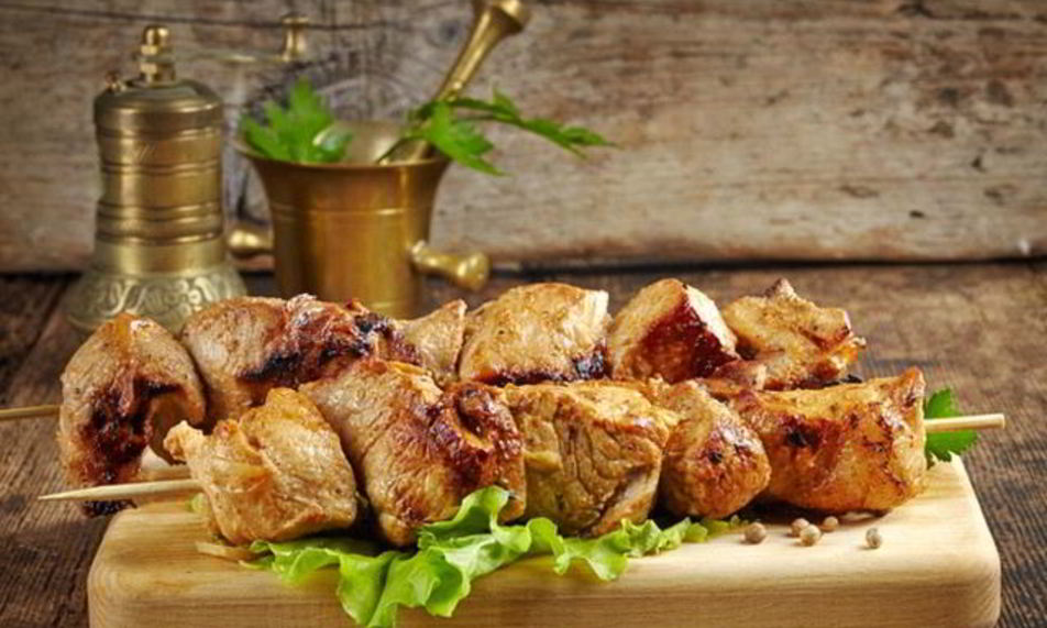 Рецепт шашлыка из свинины в луковом маринаде