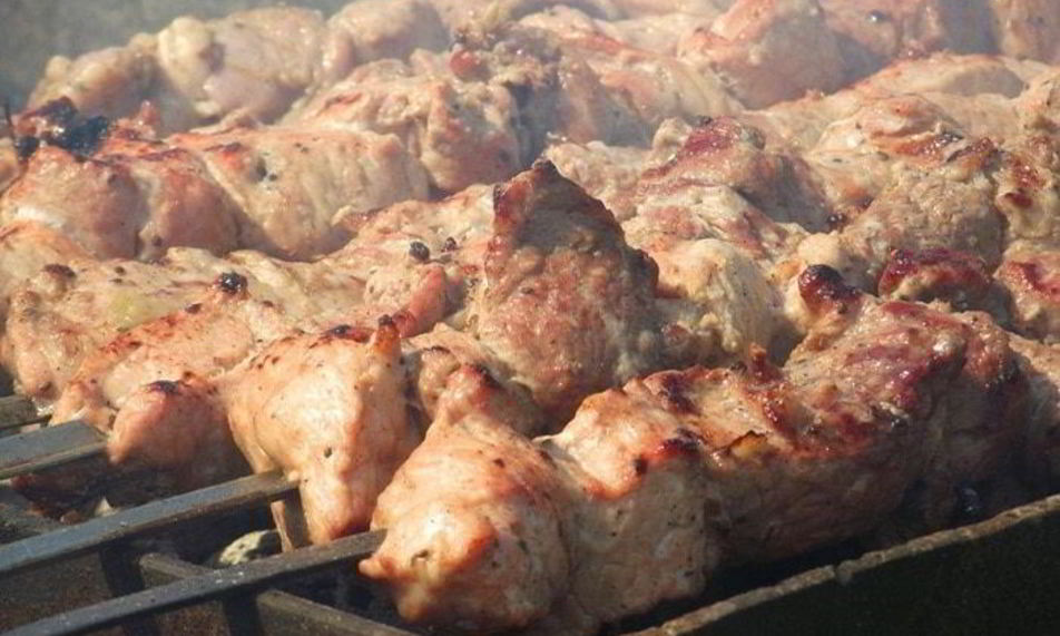 Рецепт шашлыка из свинины в маринаде из киви