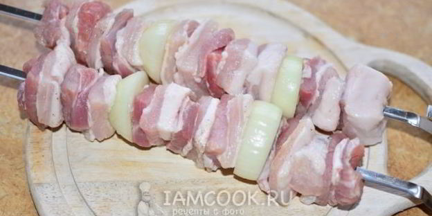 шашлык из свиной грудинки