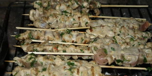 тайские шашлычки из свинины на мангале