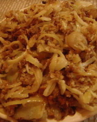 Капустные шницели с луковой заправкой