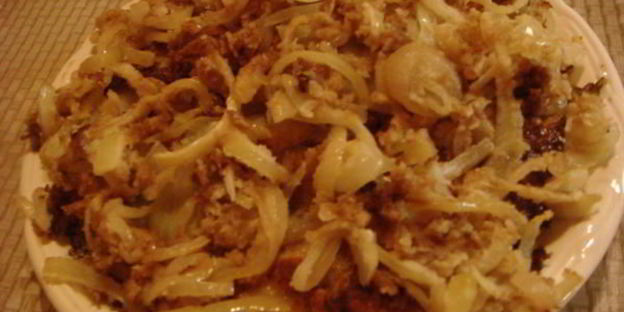 капустные шницели с луковой заправкой