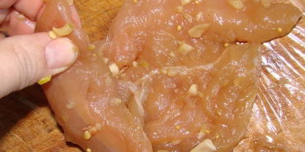 куриный шницель из кусочков малого филе