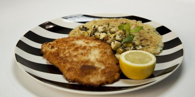 куриный шницель с рисовым драником