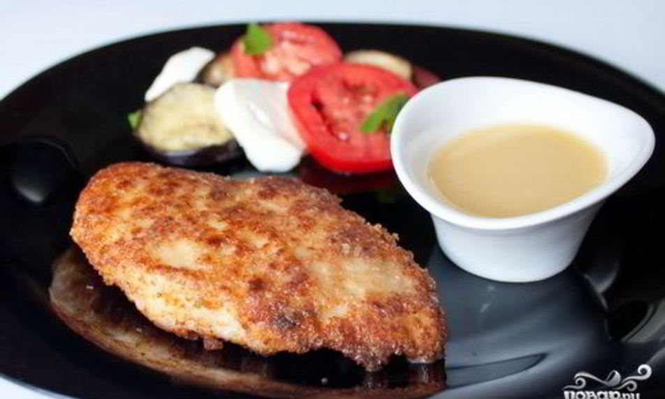 Рецепт куриных шницелей с пармезаном