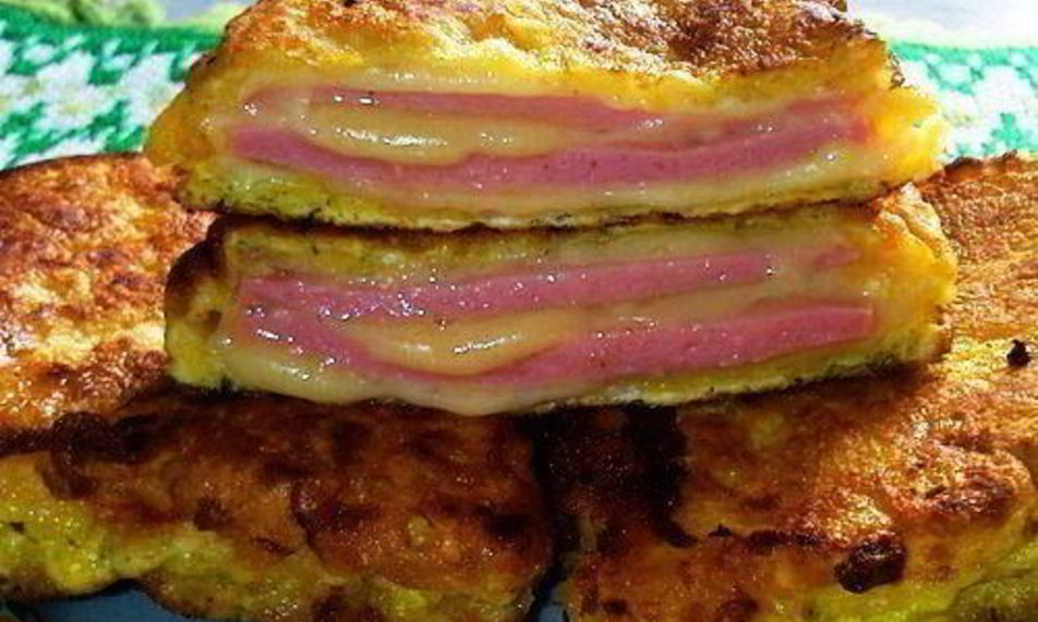 Рецепт простого шницеля из ветчины и сыра