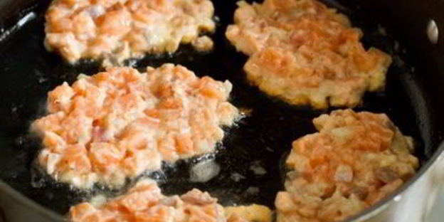 рубленые шницели из лосося