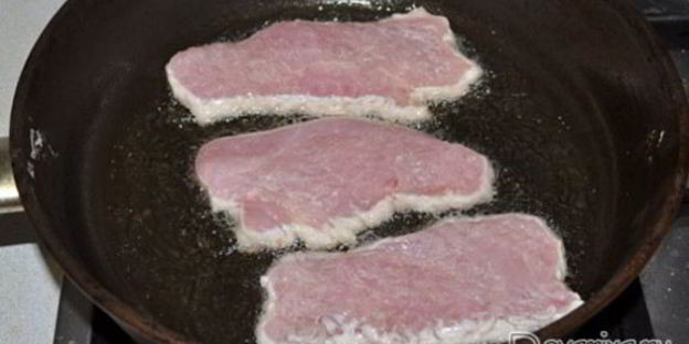 шницель из индейки по-милански