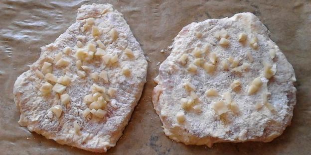 шницель из свинины в духовке