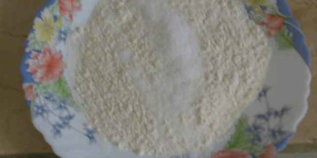 шницели куриные и печень с салатом