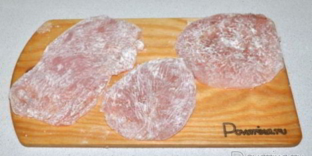 шницели по-венски из филе индейки