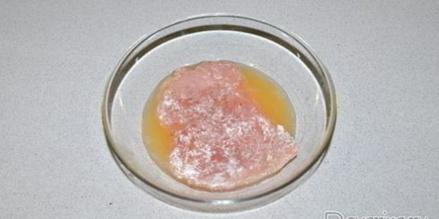 шницели по-венски из филе индейки