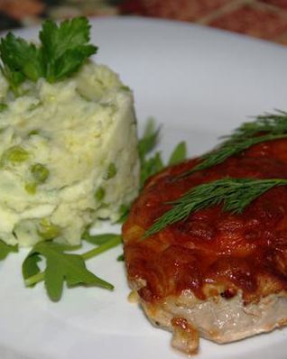 Запеченный свиной шницель