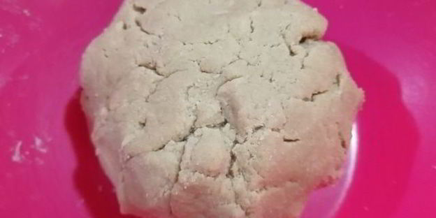 соба — гречневая лапша с говядиной и овощами