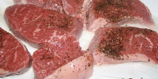 говяжьи стейки-гриль маринованные в светлом пиве