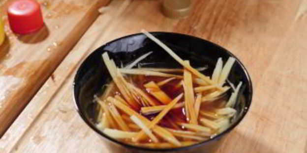 рыбный стейк из тунца