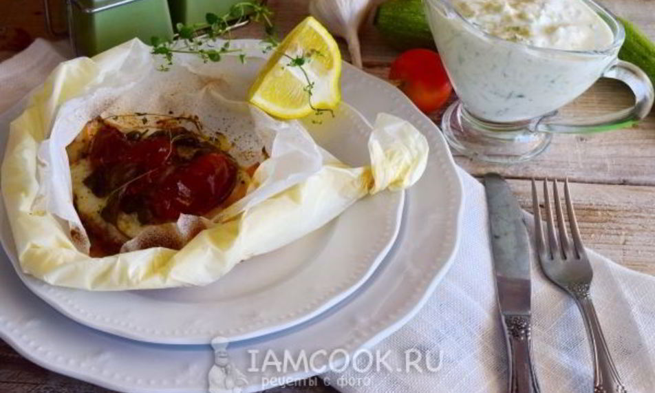 Рецепт рыбного стейка на подушке из овощей в пергаменте