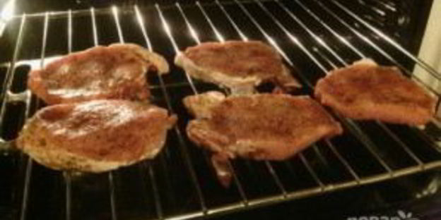 стейк говяжий в духовке