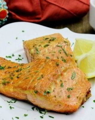 Стейк из семги на сковороде