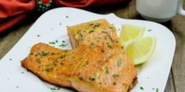 стейк из семги на сковороде