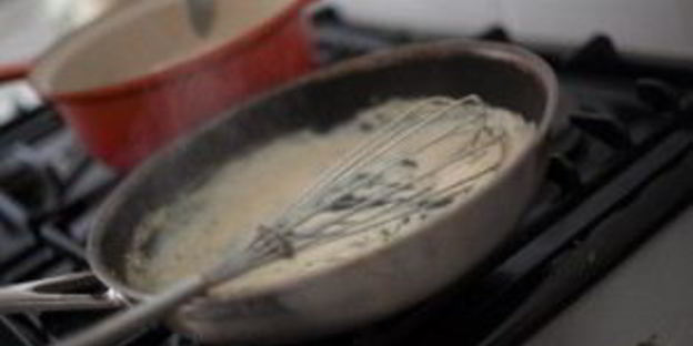 стейк из семги в сливочном соусе