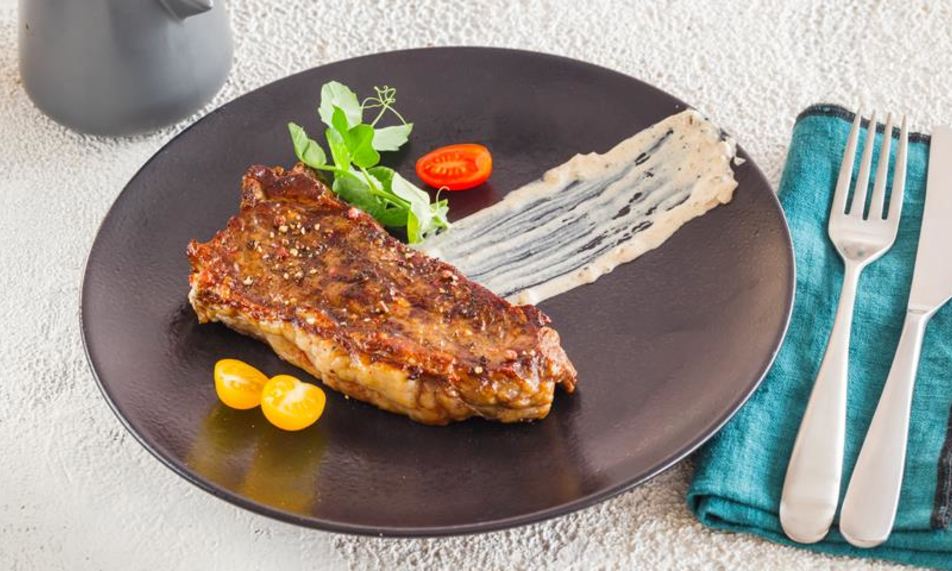 Рецепт стейка с перечным соусом