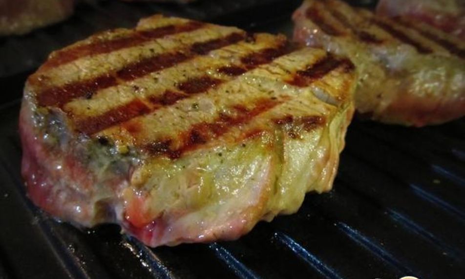 Рецепт стейка с винным маслом