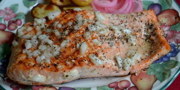 стейк семги на вермут-маринаде