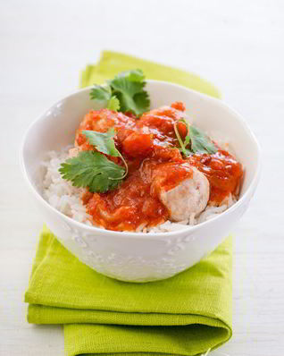 Куриные тефтели с кориандром и томатным соусом