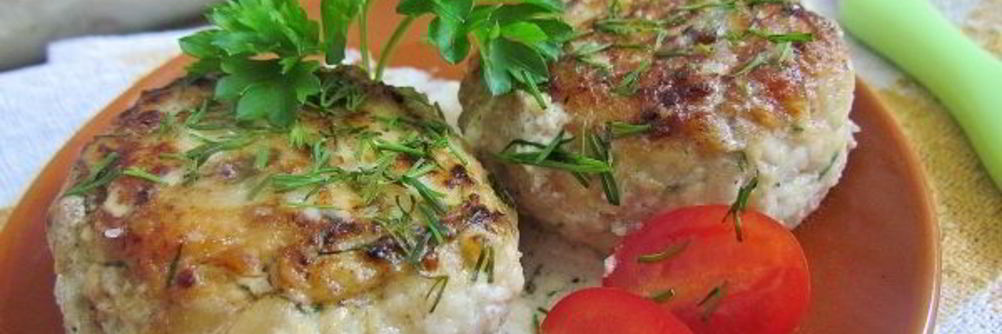 Куриные тефтели с цукини и рисом