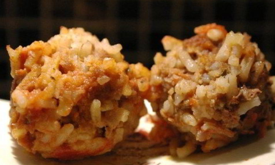 Рецепт мясных тефтелей-ежиков