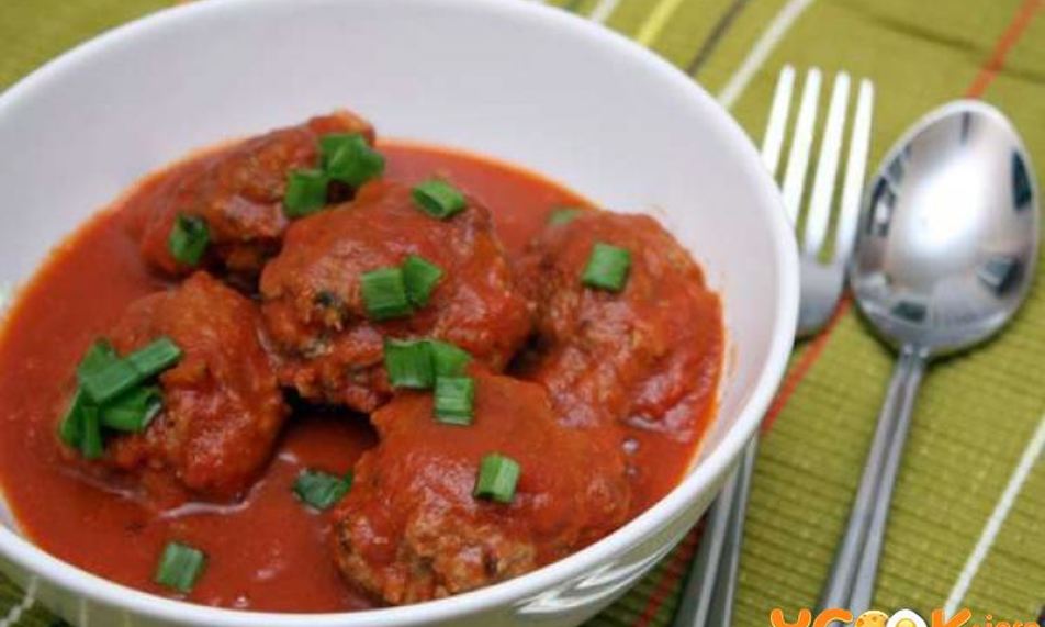 Рецепт мясных тефтелей в томатном соусе