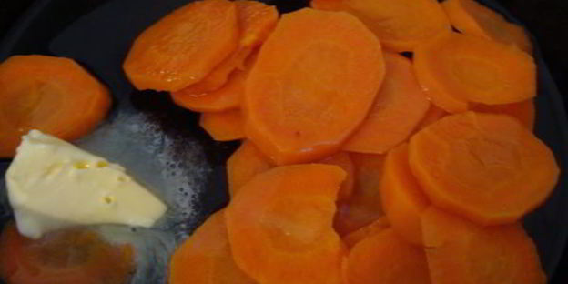 осьминожки из тефтелек и спагетти