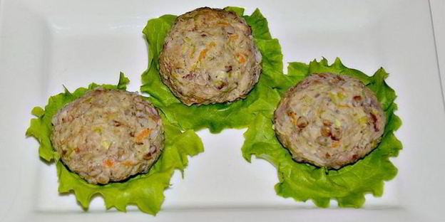 паровые тефтели с гречкой и кабачком