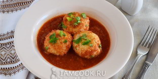 тефтели из куриного фарша с подливкой