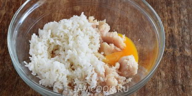 тефтели из куриного фарша с подливкой