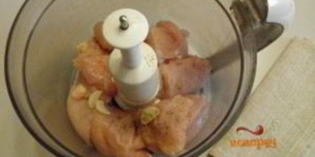 тефтели под сметанным соусом