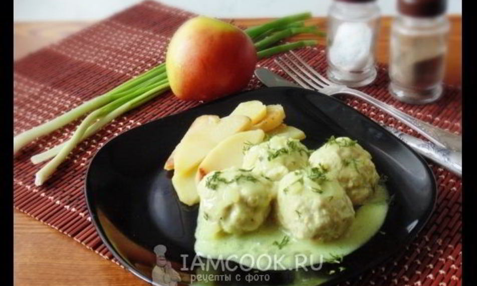 Рецепт тефтелей с яблоками в сметаннома соусе