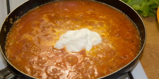 тефтели в духовке в томатном соусе