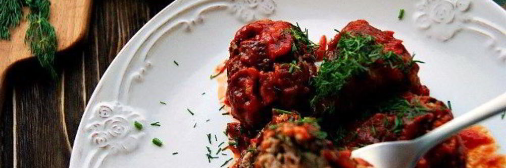 Тефтели в густом томатном соусе
