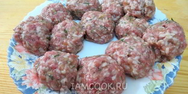 тефтели в молочном соусе