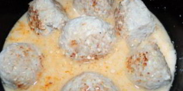 тефтели в мультиварке с подливкой