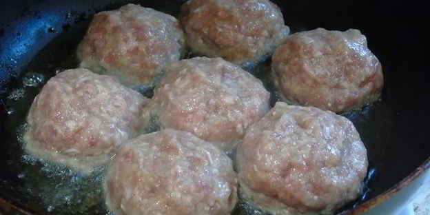 тефтели в сырно-сливочном соусе