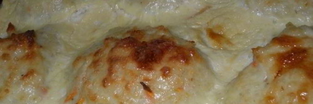 Тефтели в сырном соусе