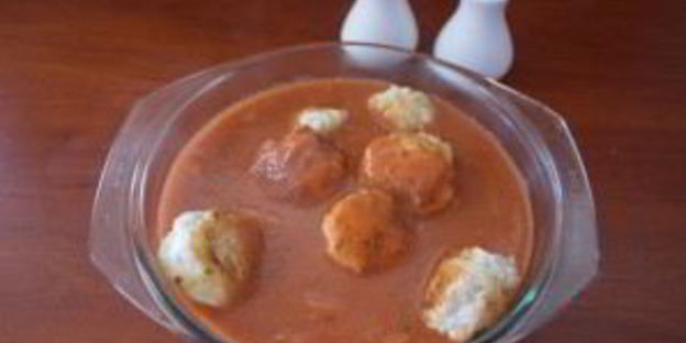 тефтели в томатном соусе со сметаной