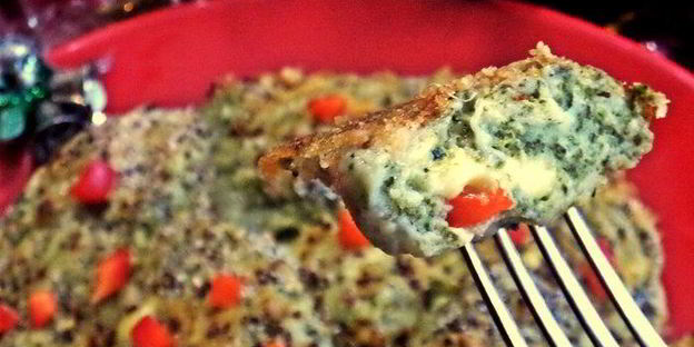 творожные ньокки со шпинатом, запеченные под сыром